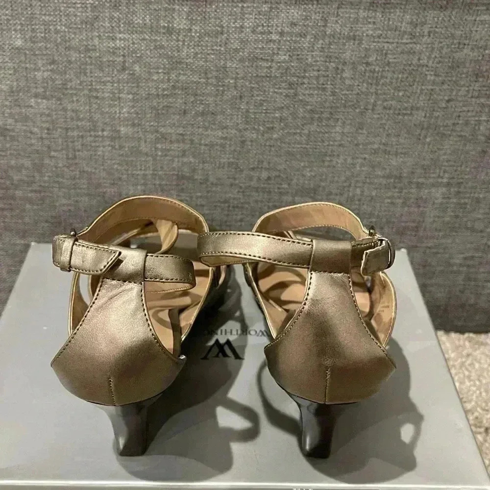 Worthington Wedge Heels - Picture 5 of 8